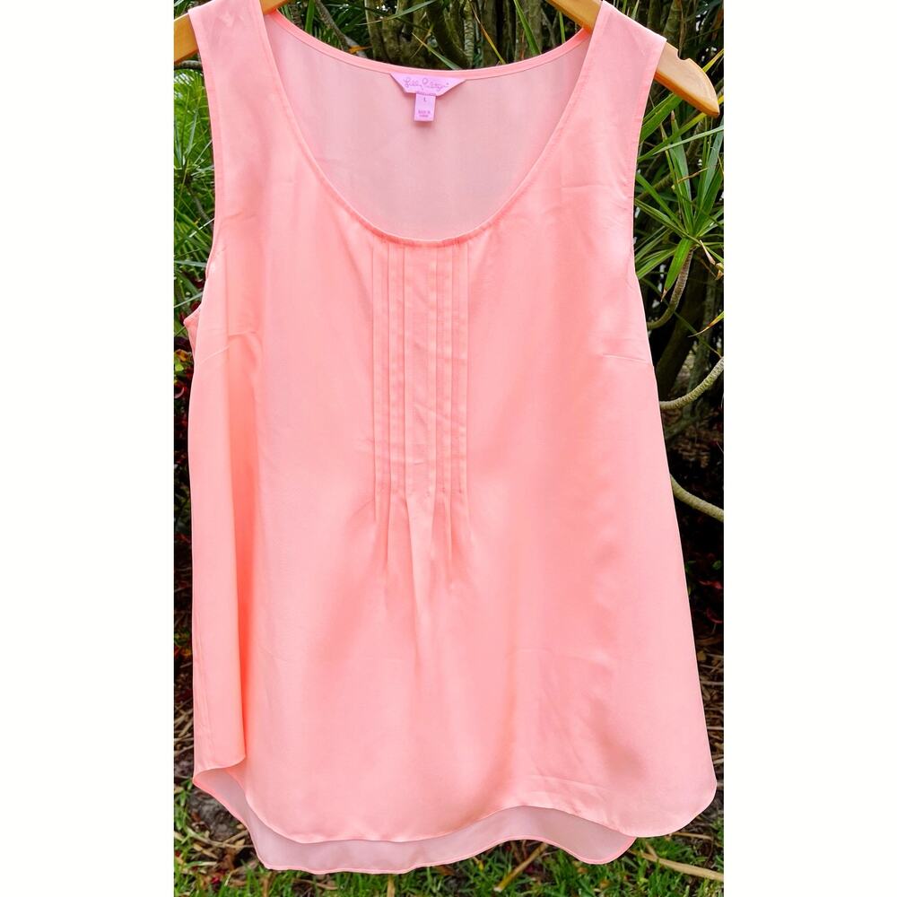 Lilly Pulitzer 100% Silk Sleeveless Blouse Peach Pleated Front Tank Size L